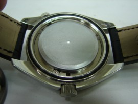 OMEGA 海馬 600M 不鏽鋼 男錶