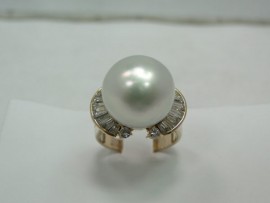 流當品拍賣造型 13.6mm 南洋珍珠 K金鑽戒