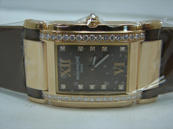 台北流當手錶拍賣 原裝 Patek Philippe 百達翡麗 4920R/10 Twenty-4 18K玫瑰金 鑽圈PR270